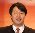 国信证券副总裁 陈革