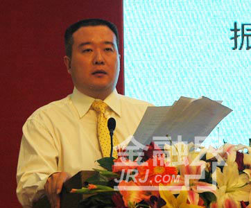 王冠群:文化产业是加快转变经济发展方式重要