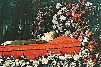 反思斯大林之死:是谁教我们自相残杀