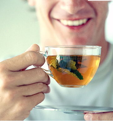 无病乱补以药代食 当心保健几大禁区-财经频道