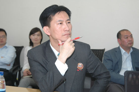 图文:东方华尔金融教育产品中心副总经理 郭献