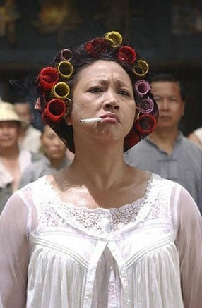 揭 老戏骨 现状:李香琴跌倒 入院  方青卓想卖地瓜