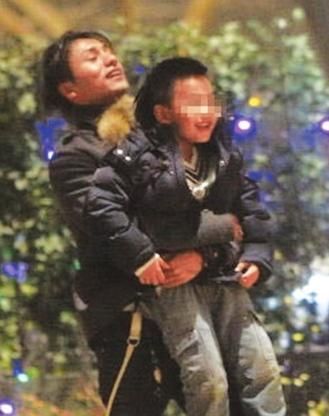 马伊俐女儿文爱马照片曝光 誉称萝莉童星[图]