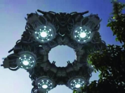 黑龙江凤凰山惊现UFO[多图]