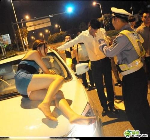 今日热点:<em>四大</em>军区军演 iPhone5发布 爆乳海归