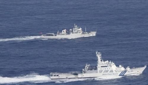 中国军舰赴钓鱼岛pk日本反华游行 军工13股望