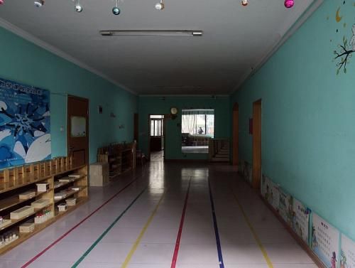 太原5岁女童不会做题遭老师殴打 涉事幼儿园被