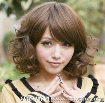 韩式蛋卷头+潮女最爱减龄<em>短发烫发发型</em>-读书频