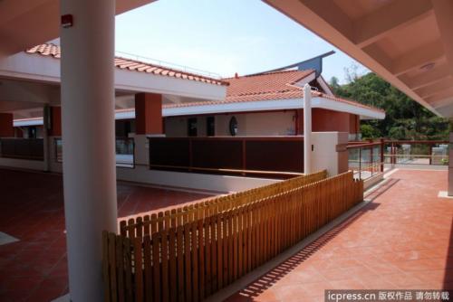 2013��8��5�գ����ڱ������У����ƴ������������˵����롣���ⲻ��˽�˱�����Ҳ�������ǾƵ꣬���Ǹոտ��������Ŵ�ѧ�׶�԰����