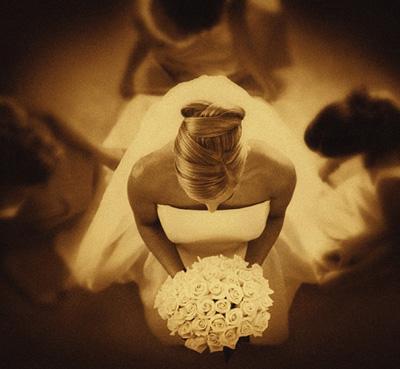 吴建豪结婚照显朋克情怀 国外<em>创意</em>婚纱<em>照片</em>欣