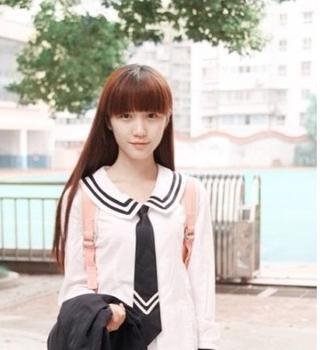 <em>女神</em>奖学金惹争议+狭隘理解美与学(组图)