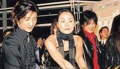 王菲暗探谢霆锋被传复合