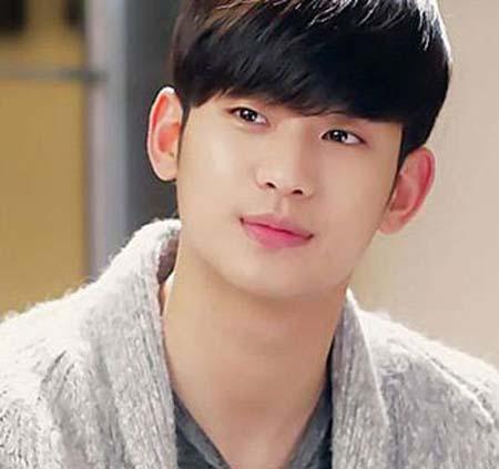 男孩欲整容成都教授 《星星》后遗症来势凶猛