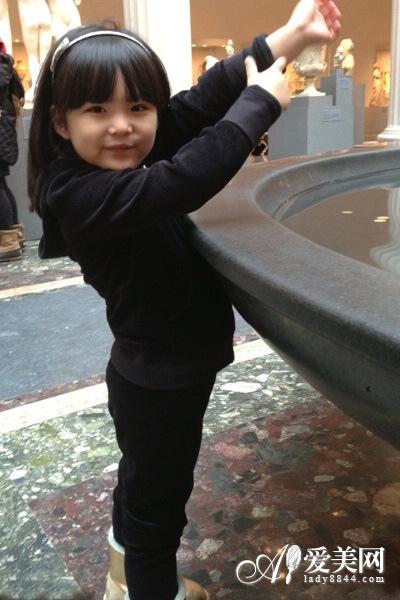 王诗龄早春童装合辑 可爱甜美最拉风