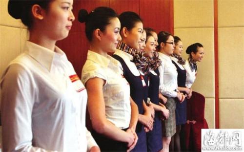 冯提莫收入多少_中国的空姐收入多少(3)