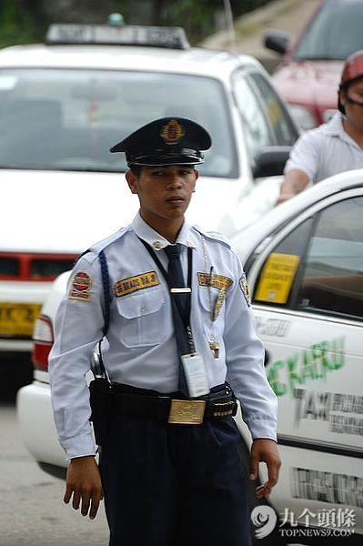 贴身保镖_美国保镖收入