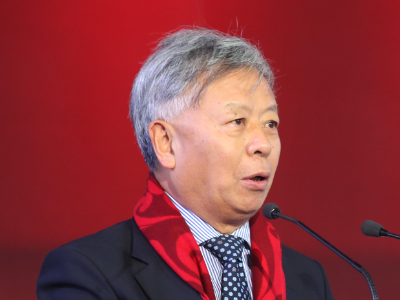 金立群:经济的发展要以文化为基础