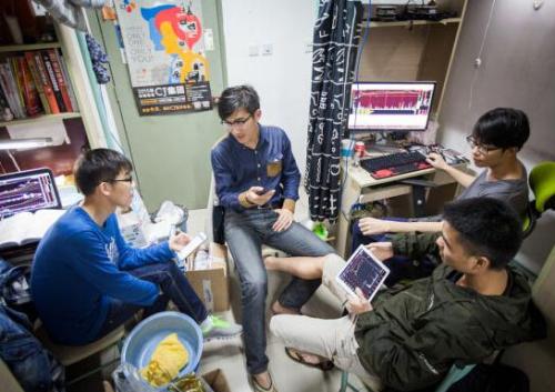 直击内地大学生炒股兵团 为何弃A买H?