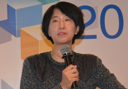 王鸿嫔;客户尝到甜头 才愿意和我们长长久久