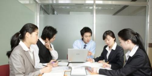 中国收入阶层划分图_韩国工薪阶层月收入(2)