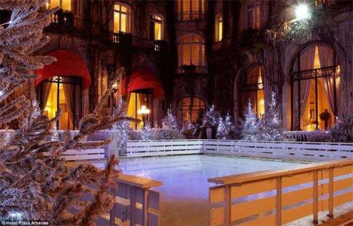盘点:全球豪华酒店的圣诞装饰