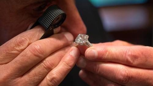 今年钻石销售额增长率或在0—2%之间。