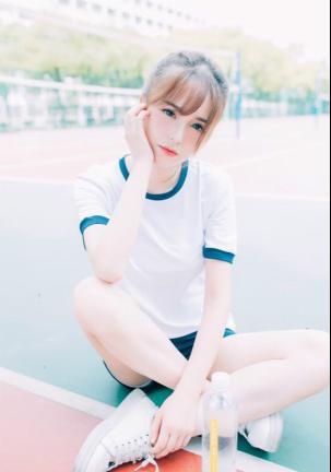 龙珠校园女神哈城决赛 苏格拉宁助阵角逐后冠