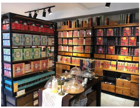 大研古城雪松文旅小镇十一人气旺 六万游客一