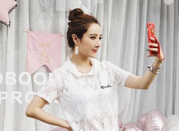 曝美女主播金钱江湖:月收入1059万 5小时杭州