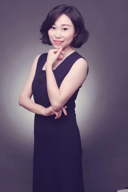南方基金夏莹莹:2018股优于债 注重长期投资与价值投资