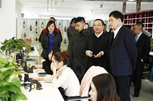 汾酒常建伟VS酒仙网郝鸿峰再议新动作汾酒酒仙一路领先