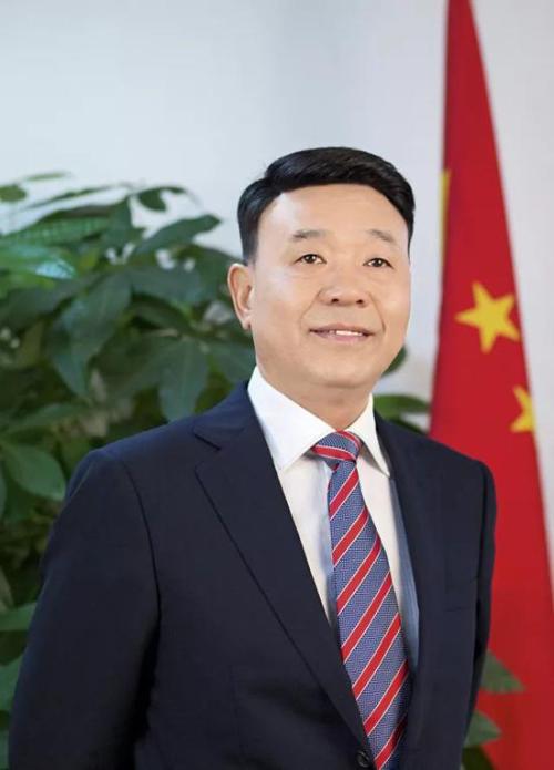 周小川发文恭贺新春:切实防范系统性金融风险