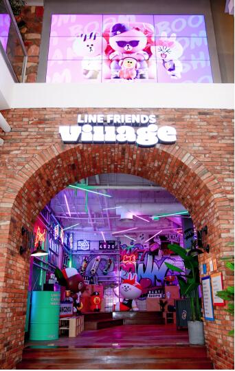 卖萌天团LINE FRIENDS在西湖边安家啦！