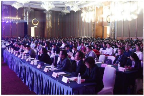 1919隔壁仓库启动加盟，现场签约超过300家