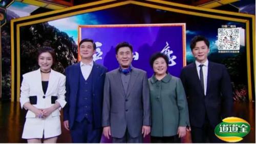 老夫妻38年放映《庐山恋》1万余场 活成电影主人公