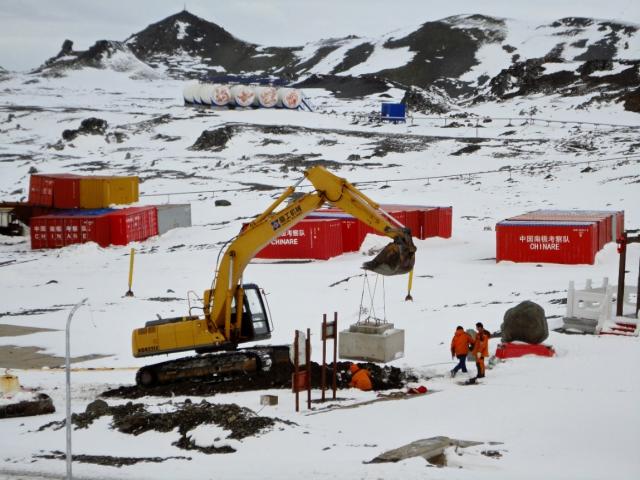 厦门厦工入驻京东工业品 南极科考队“同款”装载机、挖掘机也能在线采购