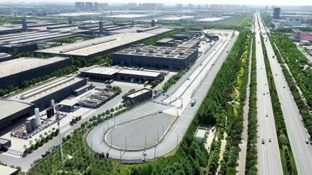 彰显中国制造实力 宇通入围“2021中国制造业企业500强”