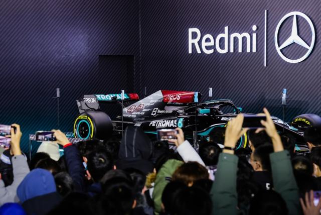 Redmi K50电竞版首发，联名梅赛德斯-AMG F1车队打造硬核旗舰