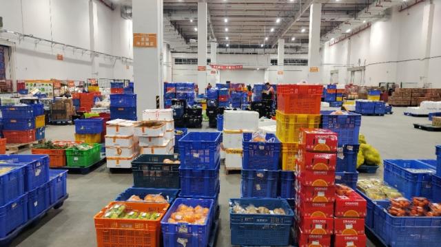 京喜为深圳等地保供应稳物价：加采百万斤蔬菜 免费发放20万防疫包