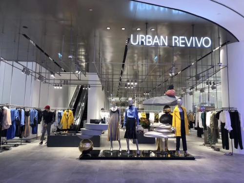 快时尚品牌UR（urban revivo）的逆袭背后的Z世代消费者-商业-金融界