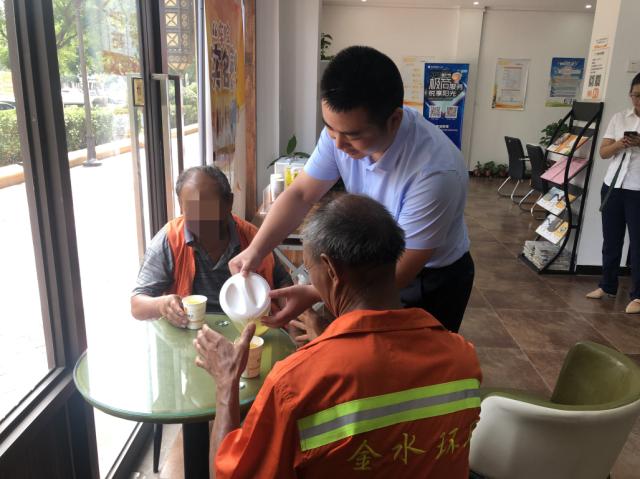 顶高温 战酷暑,阳光保险服务“不掉线”!-保险-金融界