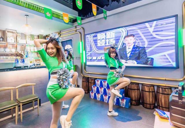 无啤酒 不足球 28天9城欢动 青岛啤酒打造“为热爱举杯”的足球狂欢派对