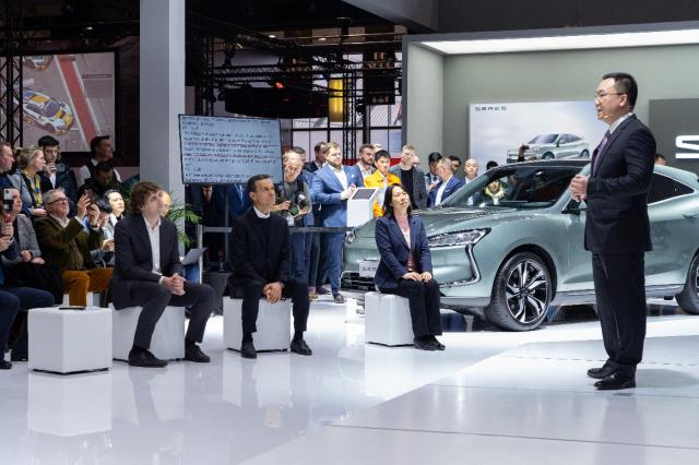 赛力斯全球化战略布局再进一步 布鲁塞尔车展新车首发即获2万订单