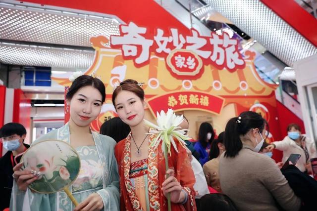 回家过年去哪儿逛？京东线下门店春节也营业与消费者共度佳节