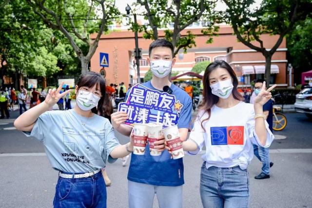 呷哺呷哺全面打造多元化营销阵地，专家称加速跑进消费头部阵地