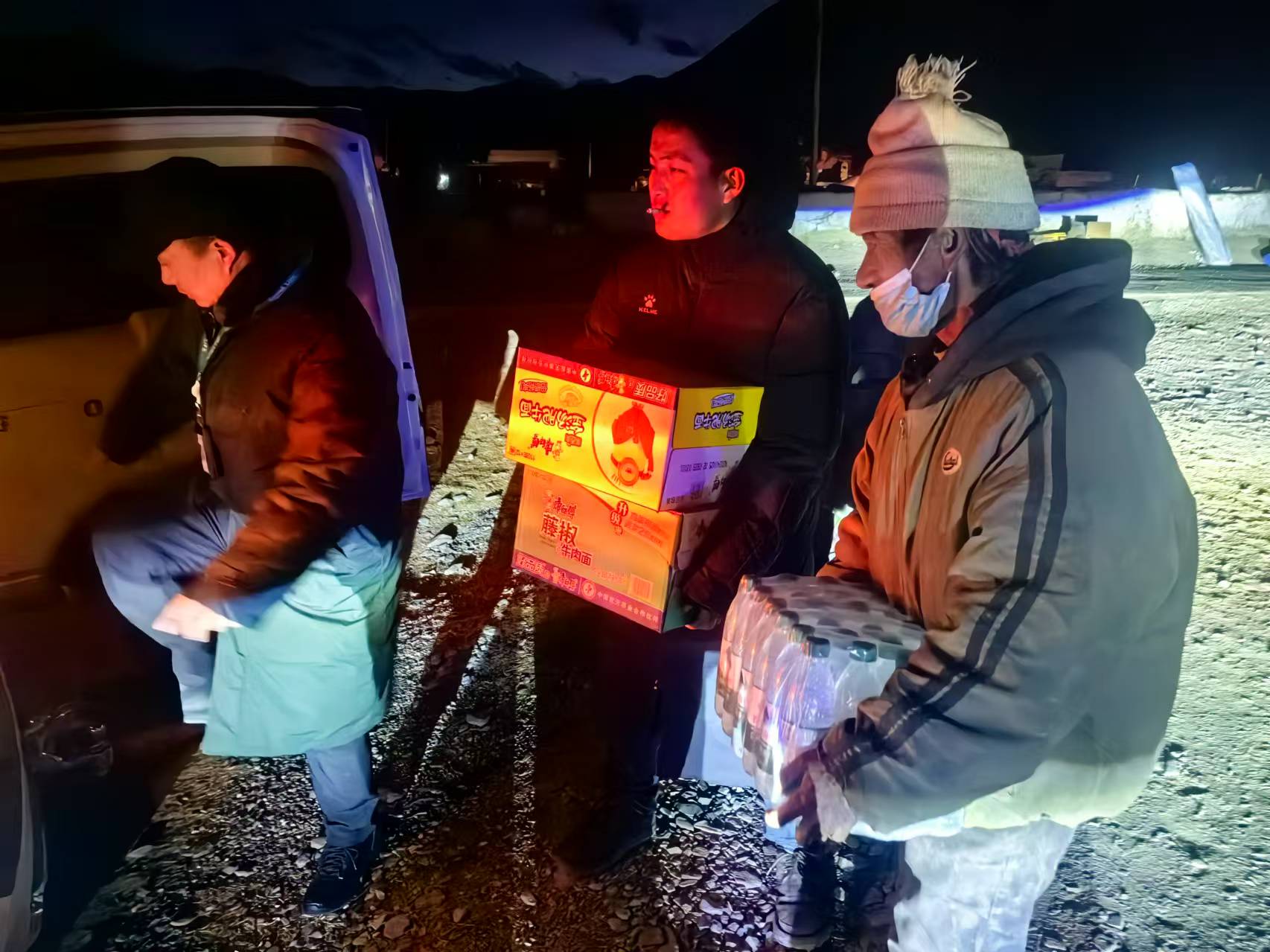 20250108新闻信息：中国人寿寿险公司紧急驰援日喀则市定日县抗震救灾