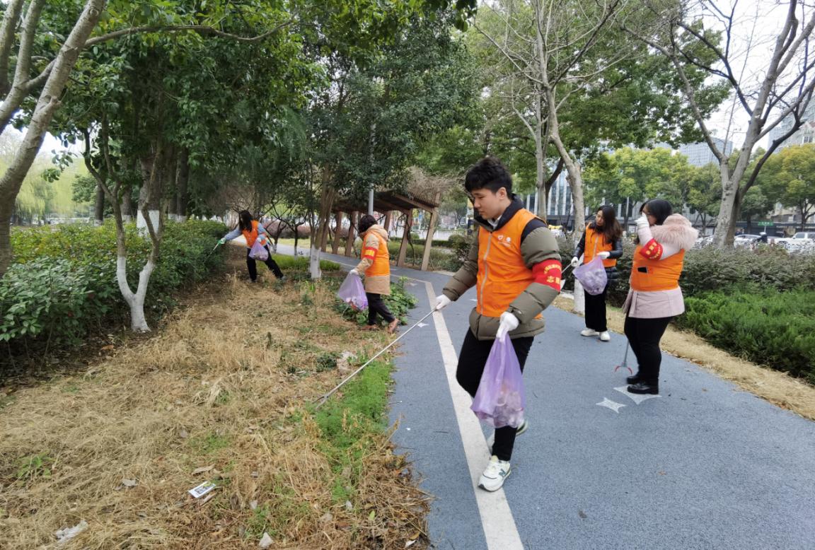 【阳光保险】全国多地开展学雷锋纪念日活动 阳光人寿以行动诠释新时代雷锋精神