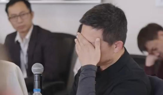 FF股东日贾跃亭落泪：公司曾濒临倒闭，是散户救了我们的命