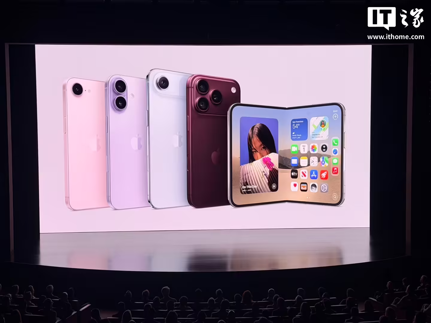 跳过 19 命名:苹果 iPhone 20 Pro 系列早期屏幕信息曝光,测试无边四曲面设计