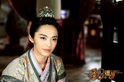 龙门镖局姚晨出场 微博讽刺宁财神7年演戏还那么烂